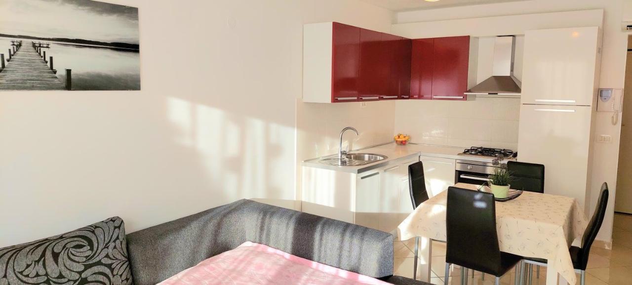 Cozy Apartment With Free Private Parking Split Extérieur photo