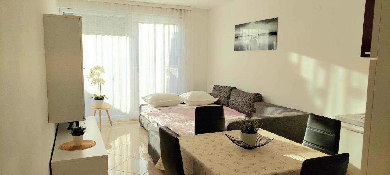 Cozy Apartment With Free Private Parking Split Extérieur photo